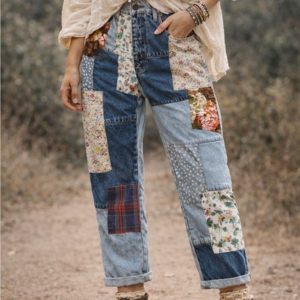 Moda International Floral Patchwork Boyfriend Jeans